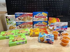 lot 5 image: Misc Food Items