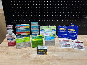 lot 24 image: Assortment of Medicines