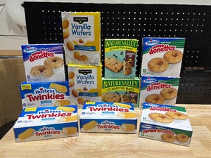 lot 26 image: Variety of Snacks