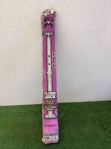 lot 19 image: Adjustable Floor Jack
