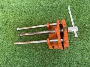 lot 22 image: Adjustable Clamp