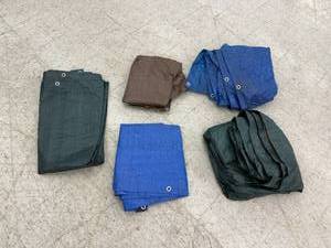 lot 28 image: Tarps