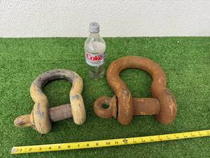 lot 36 image: 2 Large Clevis & Pins