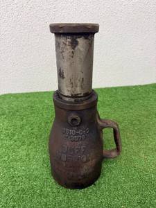 lot 40 image: Vintage Duff Norton 3510-C-2 Railroad Jack