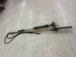 lot 62 image: Hydraulic Tools