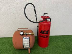 lot 113 image: Steel Tank Sprayer & Portable Air Tank