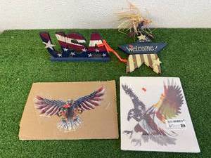 lot 142 image: Patriotic Decor
