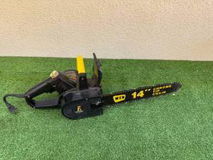 lot 162 image: WEN 14 Electric Chain Saw