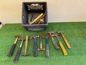 lot 183 image: Hammers in Dairy Tote