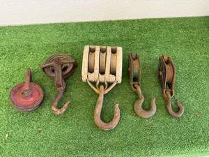 lot 187 image: Vintage Pulleys