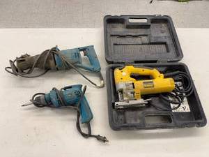 lot 205 image: Makita & DeWalt Power Tools