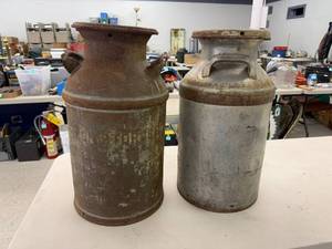 lot 206 image: Cream Cans