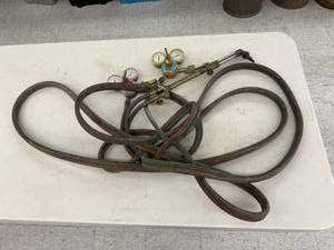 lot 224 image: Cutting Torch