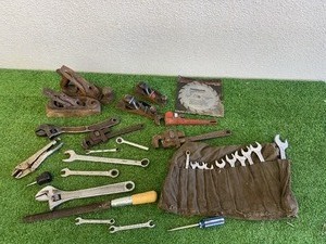 lot 228 image: Planers & Hand Tools