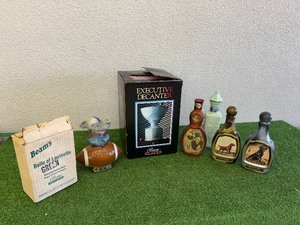 lot 231 image: Decanters