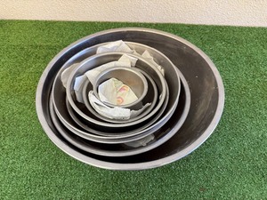 lot 232 image: Mixing Bowls