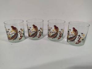 lot 7 image: Vintage MCM Lowball Pheasant Glasses