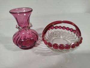 lot 31 image: Cranberry Glass Vase & Basket