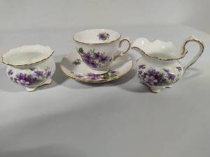 lot 56 image: Royal Vale & Ainsley Bone China SugarCreamerTeacup Set