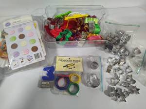 lot 76 image: Lot of Assorted Cookie Cutters, Candy Molds 