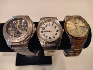 lot 64 image: Mens Watches