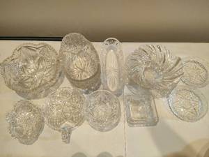 lot 83 image: Large Lot of CrystalGlass Serving Pieces