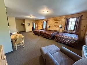 Voyagaire Lodge & Pontoon Escape 7/7-7/9/25