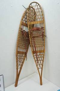lot 32 image: VintageAntique Snowshoes 47 long w Trekking poles