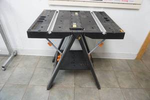 lot 34 image: Worx Pegasus-Portable Workbench