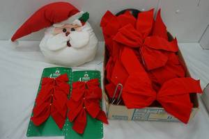 lot 181 image: Christmas Lot