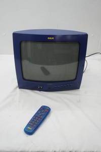 lot 183 image: RCA Colorview TV & Remote
