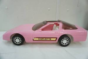 lot 192 image: Barbie Corvette