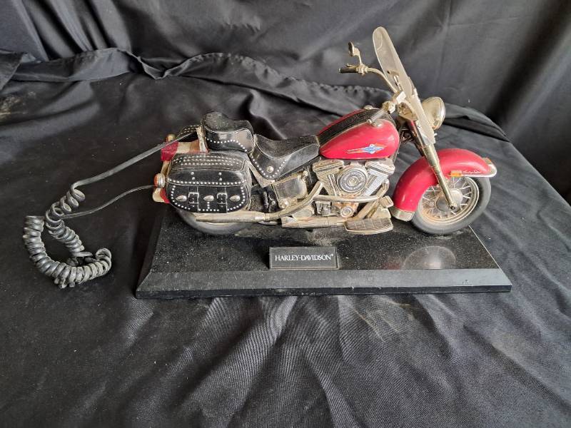lot 24 image: Harley Davidson Corded Phone