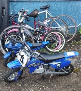lot 59 image: Bikes (6). Huffy, Kent, Razor, And More.
