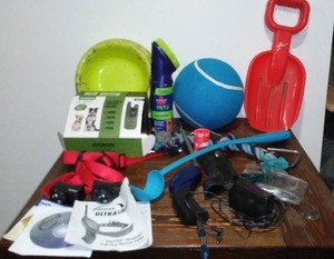 lot 90 image: Dog Electronic Training Collar by Jugbow, Petsmart E-Collars (2) Innotech Trainer.