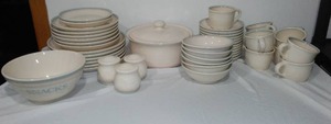 lot 112 image: Pfaltzgraff Aura Pink Stoneware.