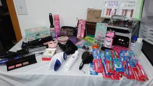 lot 119 image: Health Beauty Limelife Hair Curlers, Makeup, Jewelry and more.