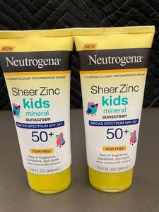lot 34 image: Set of 2 Neutrogena Sheer Zinc Kids Mineral Sunscreen SPF 50