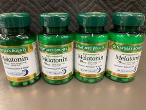 lot 67 image: Natures Bounty Melatonin 10mg Quick Dissolve Tablets - 4 Bottles