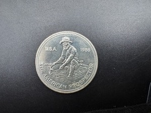 lot 73 image: 1986 BU 1 Oz. Silver Engelhard Prospector -- Hard to Find