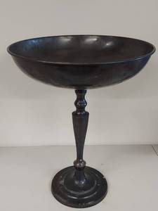 lot 19U image: Vintage Decorative Metal Pedestal Bowl  Birdbath