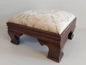 lot 65U image: Vintage Wooden Footstool with Floral Upholstery