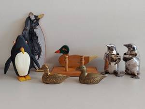 lot 76U image: Collection of Penguin and Duck Decoratives