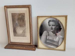 lot 87U image: Set of 2 Vintage Framed Portrait Photographs