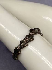 lot 29B image: Sterling Silver 925 Textured Band Ring US Size 5.25