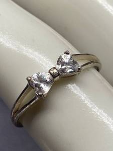lot 80B image: Sterling Silver 925 Bow Ring Size 7.5