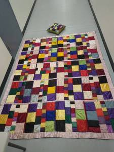lot 102B image: Handmade Patchwork Quilt 99x78