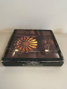 lot 65H image: Dartington Crystal Daisy Large Platter FT207