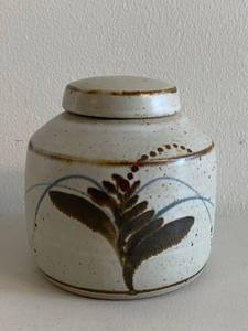lot 77H image: Vintage Handmade Pottery Jar with Lid