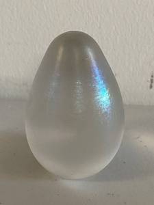 lot 80H image: Iridescent Glass Egg Paperweight